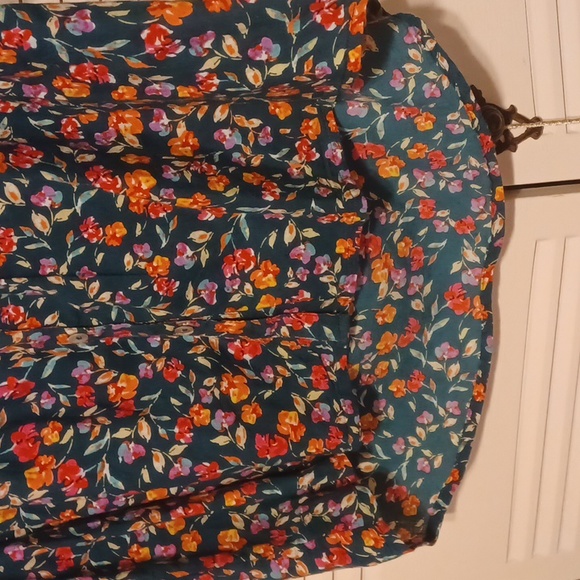 Roaman's Floral Blouse EUC Comfortable tunic style plus size 16W - Picture 2 of 4